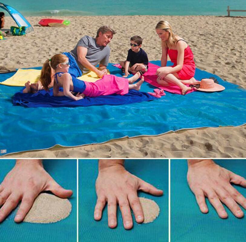 Leaky Sand Folding Beach Mat